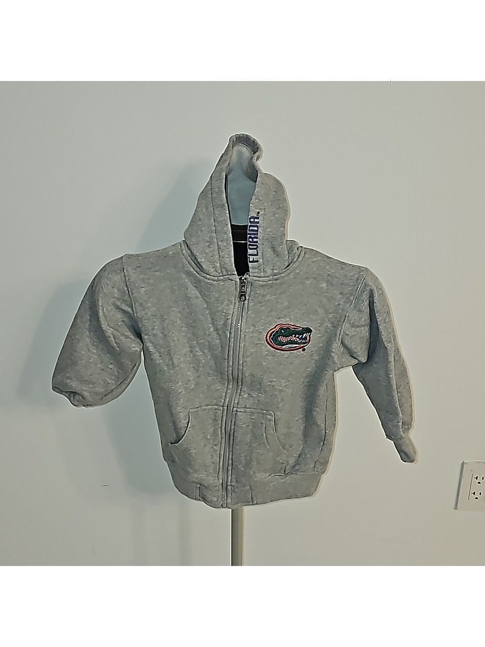 UF zip up sweatshirt with hood size 4/5